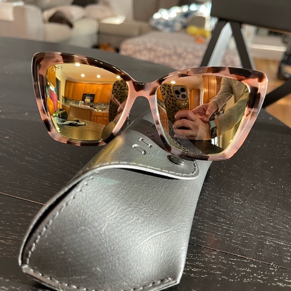 Becky II - Picture 5 of 5